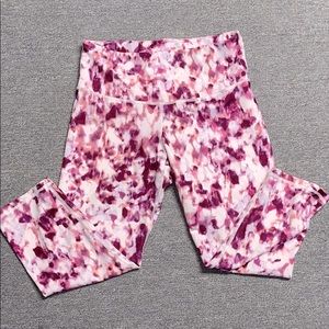 Old Navy Active Fit Go Dry Capri Leggings